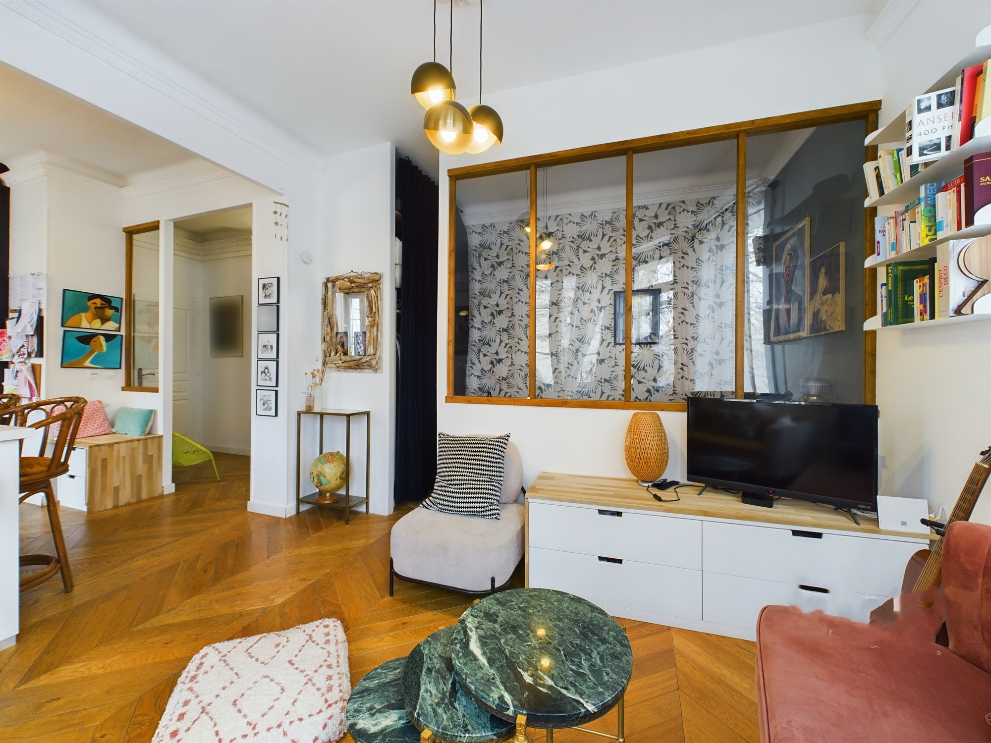 salon avec verrière